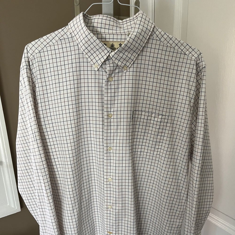 Barbour men’s collared button down shirt